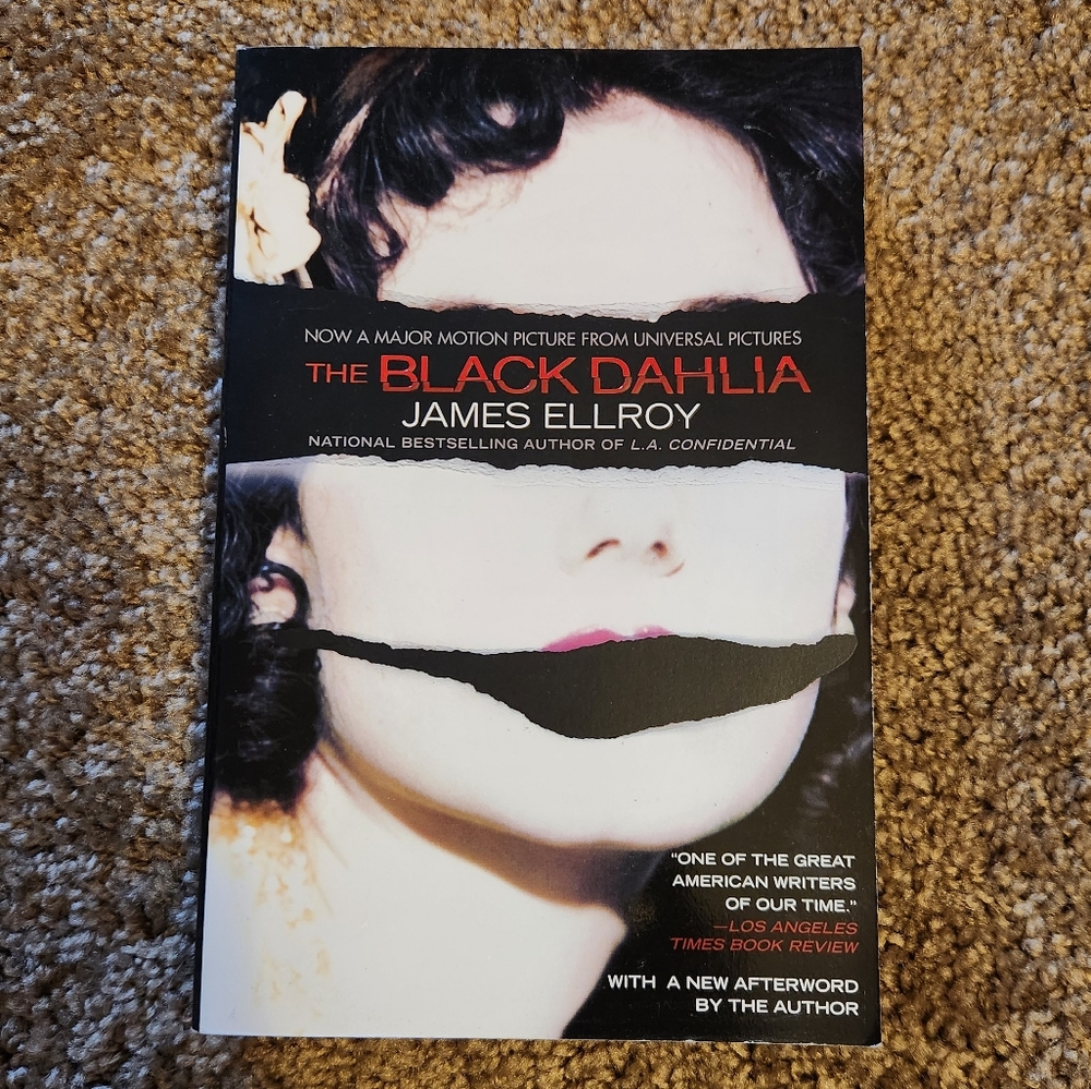 The Black Dahlia paperback